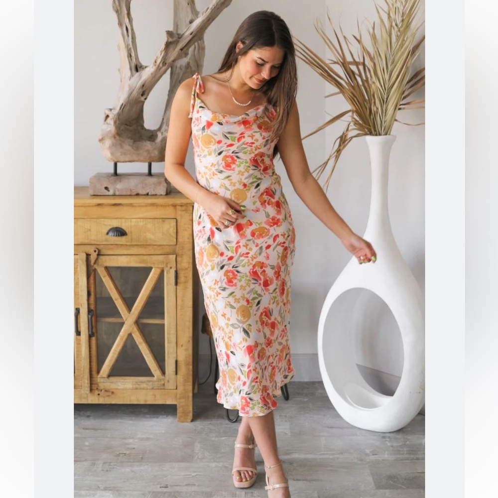 Floral Midi Dress S nwt